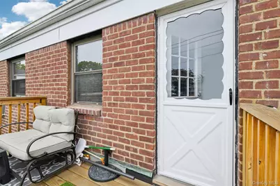 1213 East Broadway #B25, Hewlett, NY 11557 - Photo 17