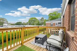 1213 E Broadway, Hewlett, NY 11557 - Photo 15