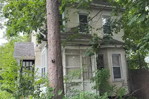 154-21 Ash Ave, Flushing, NY 11355 - Photo 5