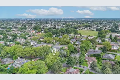 216 Birch Drive, New Hyde Park, NY 11040 - Photo 33