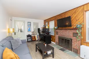 137 C Shore Rd, Mount Sinai, NY 11766 - Photo 13