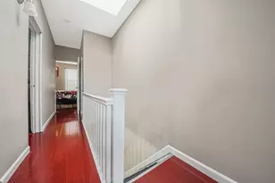 70-27 69th St, Glendale, NY 11385 - Photo 17