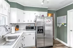 190-30 103rd Ave, Hollis, NY 11423 - Photo 5