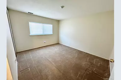 71 Pointe Circle S #71, Coram, NY 11727 - Photo 3