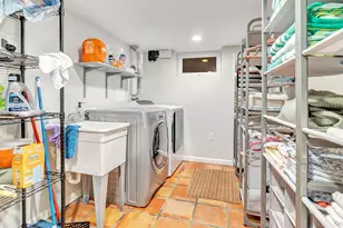 143 Hallock St, Riverhead, NY 11901 - Photo 27