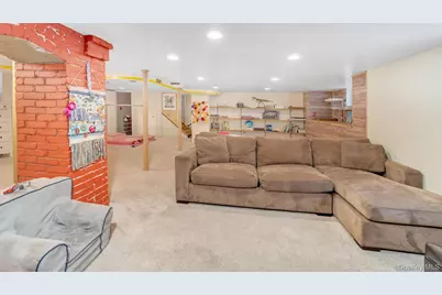 143 Hallock Street, Riverhead, NY 11901 - Photo 31