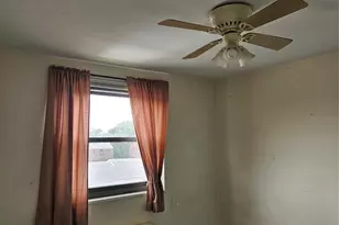 17-24 201st St, Bayside, NY 11357 - Photo 7