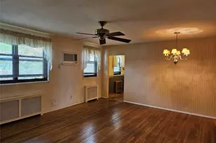 17-24 201st St, Bayside, NY 11357 - Photo 5