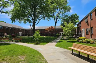 17-24 201st St, Bayside, NY 11357 - Photo 9