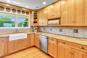 545 Glen Ct, Cutchogue, NY 11935 - Photo 9