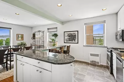 162-41 Powells Cove Boulevard #4G, Whitestone, NY 11357 - Photo 5