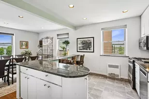 162-41 Powells Cove Blvd, Whitestone, NY 11357 - Photo 5