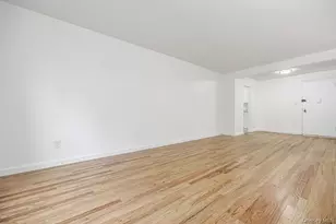 67-50 Thornton Pl, Forest Hills, NY 11375 - Photo 13