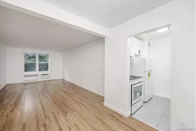 67-50 Thornton Place #3K, Forest Hills, NY 11375 - Photo 3