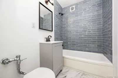 67-50 Thornton Place #3K, Forest Hills, NY 11375 - Photo 15