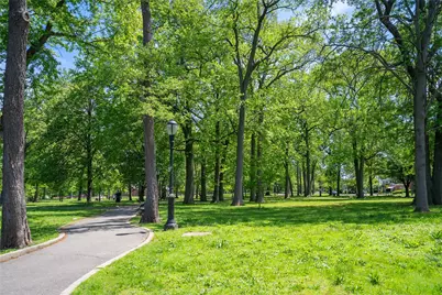 3225 155th Street, Flushing, NY 11354 - Photo 17