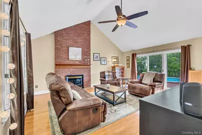 74 Vincent Lane, Stone Ridge, NY 12484 - Photo 19