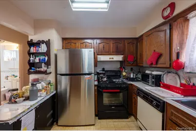 16608 29th Avenue, Flushing, NY 11358 - Photo 9