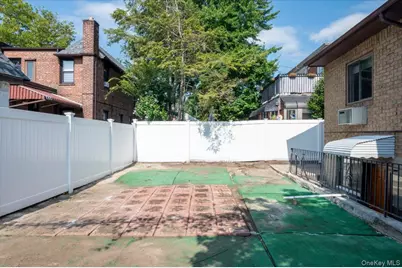 16608 29th Avenue, Flushing, NY 11358 - Photo 5