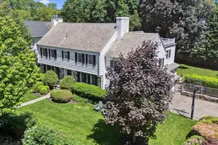 7 Meadow Pl, Larchmont, NY 10538 - Photo 3