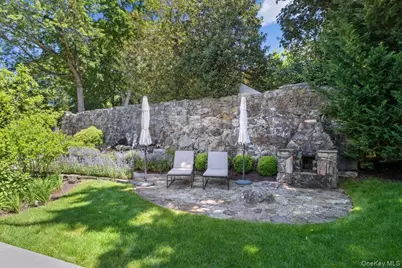 7 Meadow Place, Larchmont, NY 10538 - Photo 41