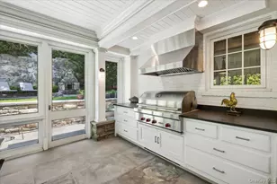 7 Meadow Pl, Larchmont, NY 10538 - Photo 37