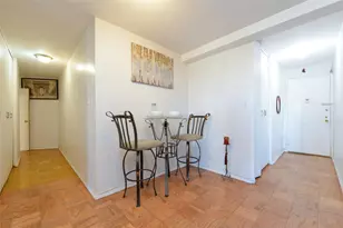 6120 Grand Central Pkwy, Forest Hills, NY 11375 - Photo 5