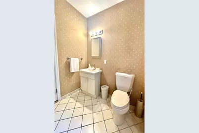 4005 203rd Street, Bayside, NY 11361 - Photo 7