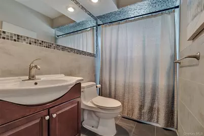 246 Beach 130th Street, Rockaway Park, NY 11694 - Photo 11