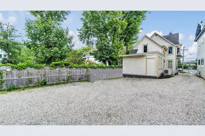 449 Main Street, Greenport, NY 11944 - Photo 15