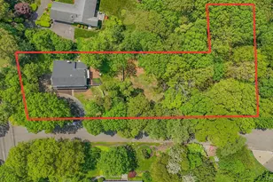 1 Parkhill Ct, Huntington, NY 11743 - Photo 9