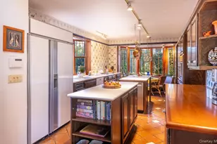 9 Oxford Rd, White Plains, NY 10605 - Photo 25