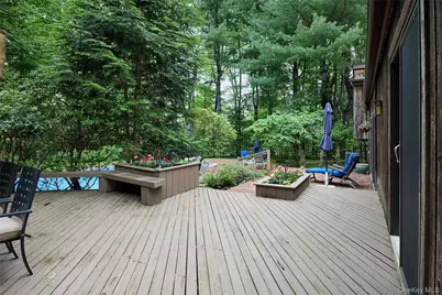 31 Greenlawn Road, Katonah, NY 10536 - Photo 39