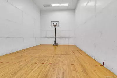 110 Pearsall Drive #3B, Mount Vernon, NY 10552 - Photo 9