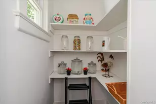 16 Lamarcus Ave, Glen Cove, NY 11542 - Photo 17