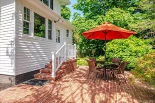 16 Lamarcus Ave, Glen Cove, NY 11542 - Photo 29