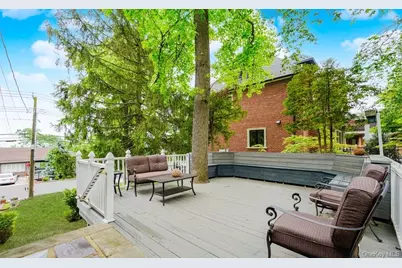 265 Lighthouse Avenue, New York, NY 10306 - Photo 11