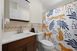 1372 Shakespeare Ave, Bronx, NY 10452 - Photo 11