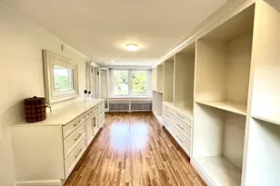 87 Wheatley Rd, Old Westbury, NY 11568 - Photo 13