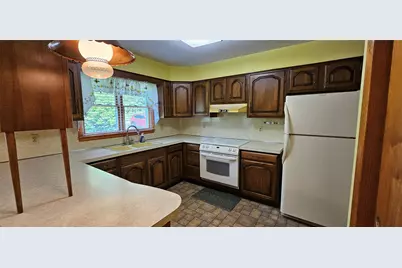 24 Buff Road, Lake Huntington, NY 12726 - Photo 7