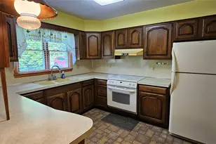 24 Buff Rd, Lake Huntington, NY 12726 - Photo 7