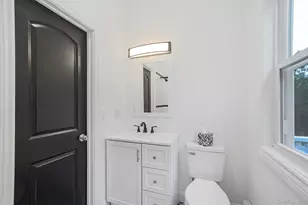 60 Sunburst Dr, Rocky Point, NY 11778 - Photo 17