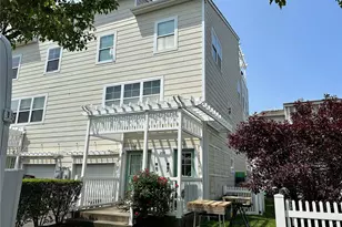 2-05 Aquatic Pl, Arverne, NY 11692 - Photo 11