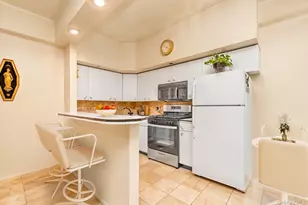 160-15 Powells Cove Blvd, Whitestone, NY 11357 - Photo 5