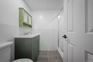 69-16 Almeda Ave, Arverne, NY 11692 - Photo 17