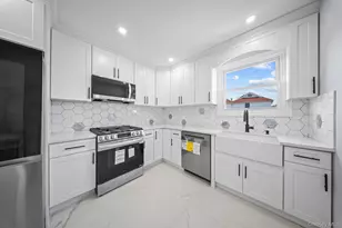 69-16 Almeda Ave, Arverne, NY 11692 - Photo 3