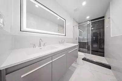 6916 Almeda Avenue, Arverne, NY 11692 - Photo 7