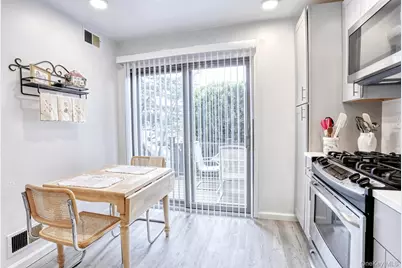 40 I Heritage Drive, New City, NY 10956 - Photo 7