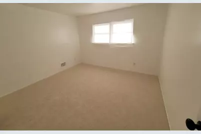 14848 231st Street, Springfield Gardens, NY 11413 - Photo 17