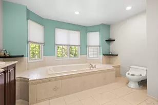 16 Home Ct, Huntington, NY 11743 - Photo 31